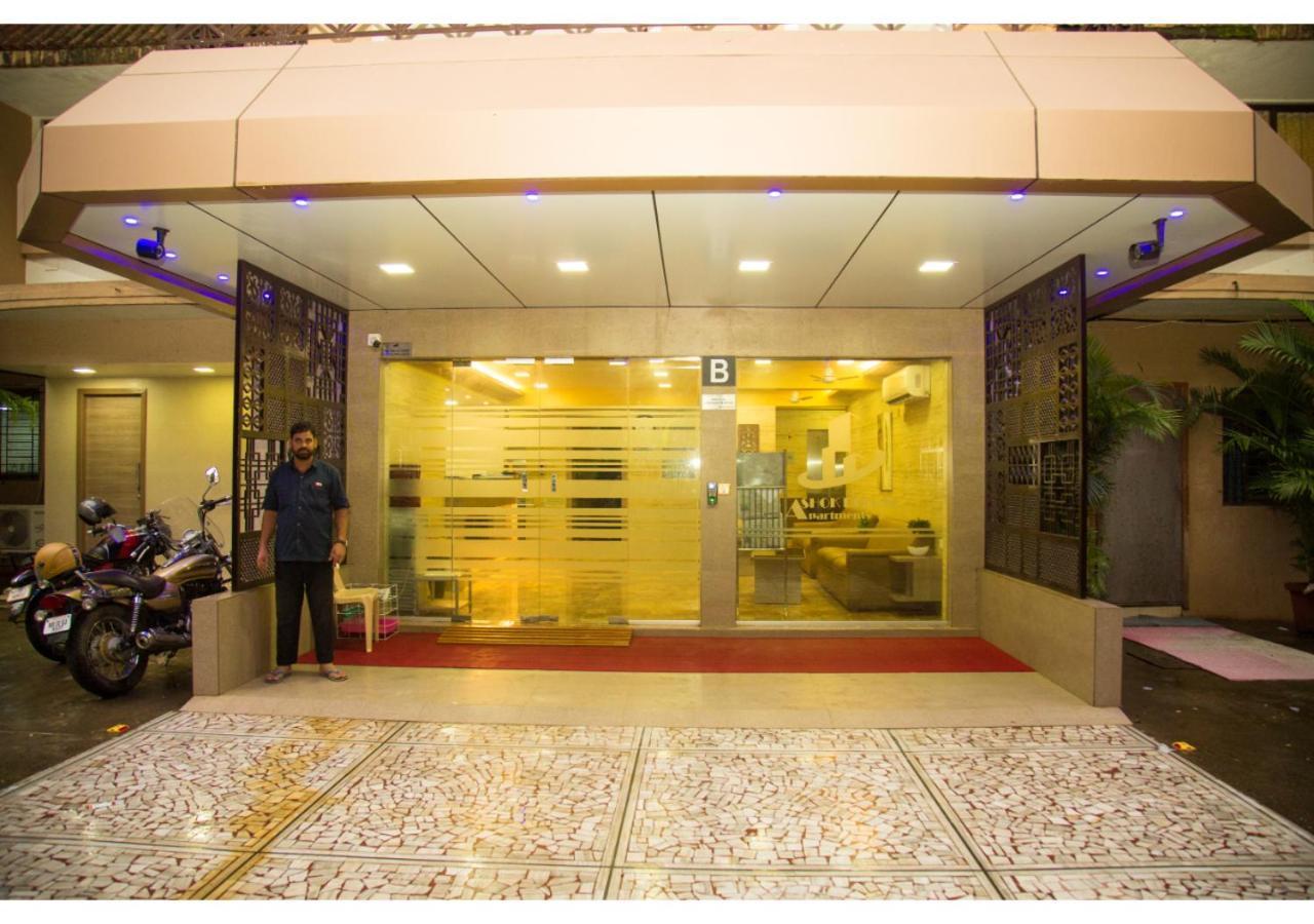 Ashok Deluxe Apartments, Marol Andheri East Bombay Exterior foto